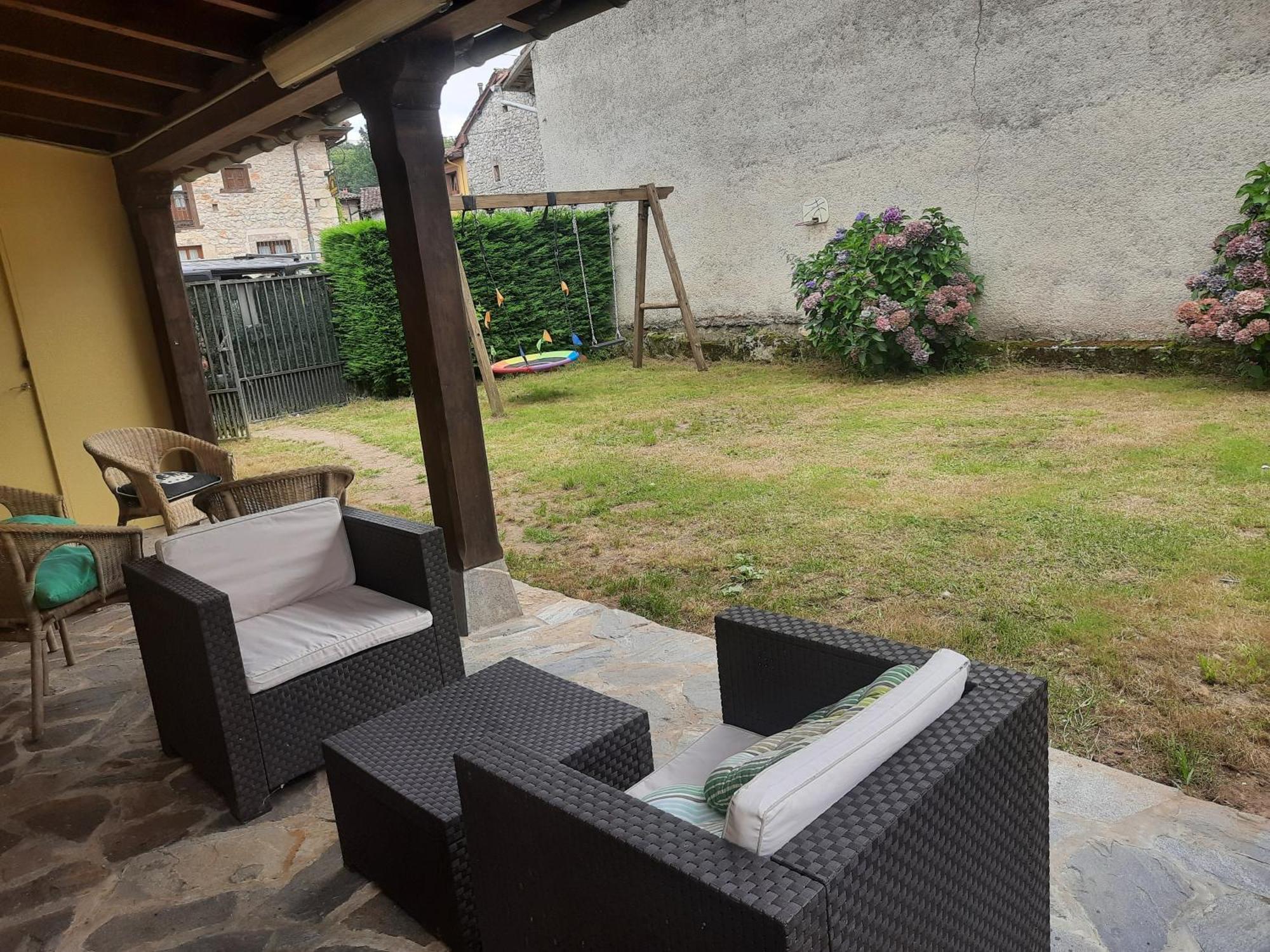 Apartamentos Rurales La Candaliega กังกัส เด โอนิส ภายนอก รูปภาพ